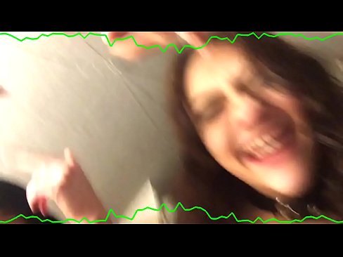 ❤️ 两位性感的黑发美女情感内裤留住混蛋古怪的婊子 Porn video️❤